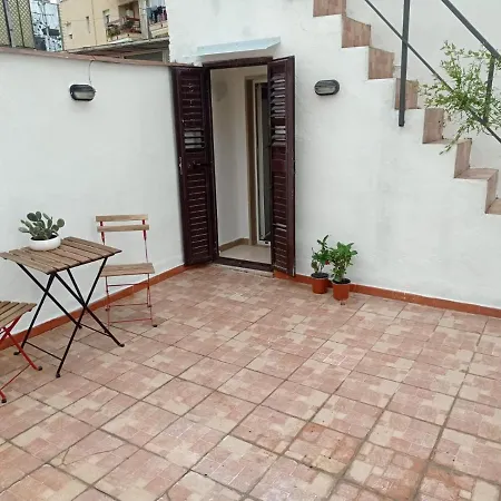 Bari Guest House Lägenhet